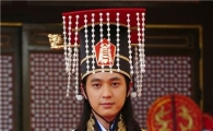 '천추태후' 이인, 목종 완벽 변신 '눈길'