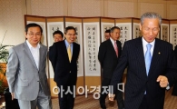 [포토] 시중은행장 만나는 이성태 한은총재