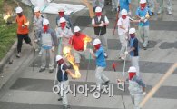 쌍용차, 노조측 불법행위 영상 공개