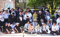 [포토] '우리 대통령님 마지막 모습 기억하려...'