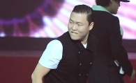 싸이 "내년 월드컵, 본격적으로 활동하겠다"
