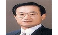 이귀남 법무부 장관 "기업 구조조정 자유롭게 하겠다"