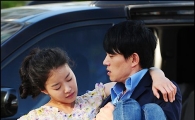 [포토]이시영 번쩍 들어올린 이범수