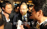 [포토] 전경련 회의에 참석하는 김승연 회장