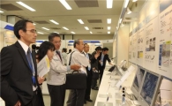 포스코, 日 도요타서 제품 전시회 개최