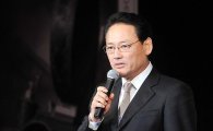 유인촌 장관 "대종상 문제 계속되면 지원 중단할 것"