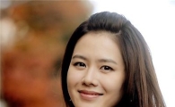 손예진 "외로울 때 일기를 쓰며 달랜다"