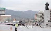 [포토]광화문 광장, 지금은 '아이리스' 촬영 중