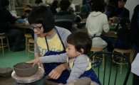 롯데홈쇼핑, '가족사랑 도자기 만들기' 이벤트
