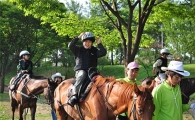 강동구, 장애아 재활승마 창의행정 장려상 수상 