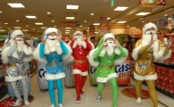 오비맥주, 할인점서 '카스 산타보이' 이벤트
