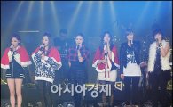 [포토]브아걸-카라-포미닛 '크리스마스 패션 대결'