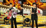 허경환-오나미, '2009 KBS 연예대상' 신인상 수상