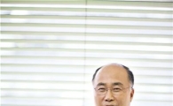 [아시아초대석]이수화 사장 "역지사지 정신무장'