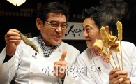 [포토]조형기-박준규 '끝내주네요!'