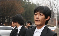 [포토]한민관, 故 배삼룡 발인식 참석