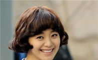 '산부인과' 이영은 가슴에 달린 휘장은 무엇?