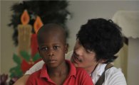 박재정, 아이티 봉사활동 사진 블로그에 공개