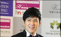 [포토]홍경민 '박상민형, 들러리는 처음이야'