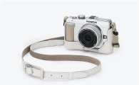 올림푸스 하이브리드 카메라 'PEN E-PL1', 홈쇼핑 판매 대박