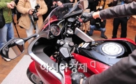 [포토] 신개념 모터사이클, 혼다 'VFR1200F'
