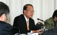 최시중 방통위원장 "정통부 해체 사려깊지 못했다"(상보)