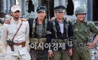 [포토]'포화속으로' 주역들, 전쟁터 꽃미남들