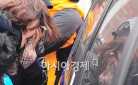 [포토] '제발 살아있길..'