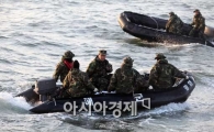 [포토] 천안함 첫 시신 발견