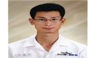 [천안함침몰]추가시신 1구는 김태석 상사(4보)