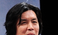 '시' 이창동 "메시지 아닌 질문 던지기 위해 영화 만든다"