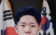 [천안함침몰]軍 최정환 중사 시신 24번째로 발견(상보)