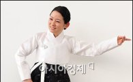 '국악계의 이효리' 김영임, "15년 동안 '효' 공연, 나한테도 행복"