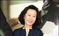 [포토]포즈 취하는 윤여정