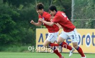 [월드컵]박지성·안정환, 亞 축구사 새로 쓴다..3회 연속 골사냥
