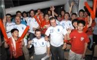 STX, 그리스 선주 고객과 월드컵 공동응원