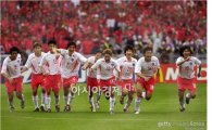 [월드컵]8년 전 그 날, 한국 축구가 새 역사를 쓴 것처럼..