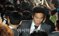 [포토]김정우 '십년 감수했네'