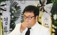 '앙드레김 성대모사 달인' 이혁재, "늦게 찾아와 죄송하다"
