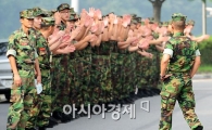 [포토]이정 '전우들아 잘지내'