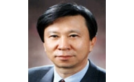 노사정위원장 최종태, 국정원차장 민병환·김남수(상보)