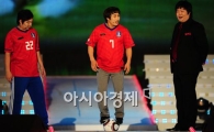 [포토]김병만 '내가 바로 축구의 달인'