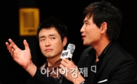 [포토]황정민 '류승완 감독과 호흡 척척'