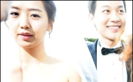 [포토]이지애-김정근 아나운서 '결혼식 입장!'