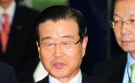 [포토] 신한사태 관련 입장 밝히는 라응찬 회장