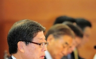 [포토] '복지 예산 낭비되는일이 없도록'