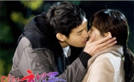 '닥터챔프', 지헌-연우 달달한 키스신 '눈길'