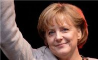 메르켈 獨 총리, 세계에서 가장 영향력 있는 여성 1위