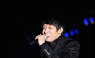 JYJ 박유천, SM에 분노 표출…"우리가 필요로 할 땐 남"  