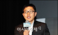 김제동 "소·돼지에게 퇴비가 되라 할 수 있나" 반박 